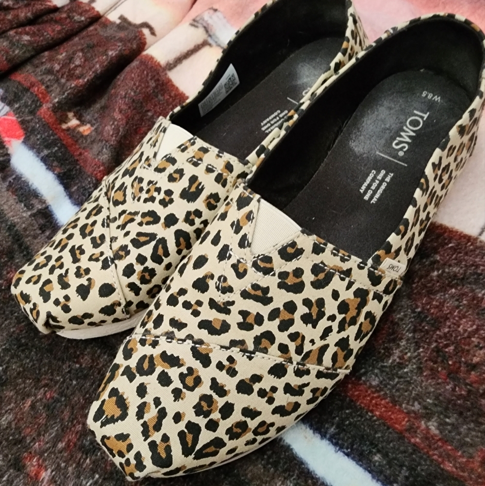 TOMS animal print women's shoes